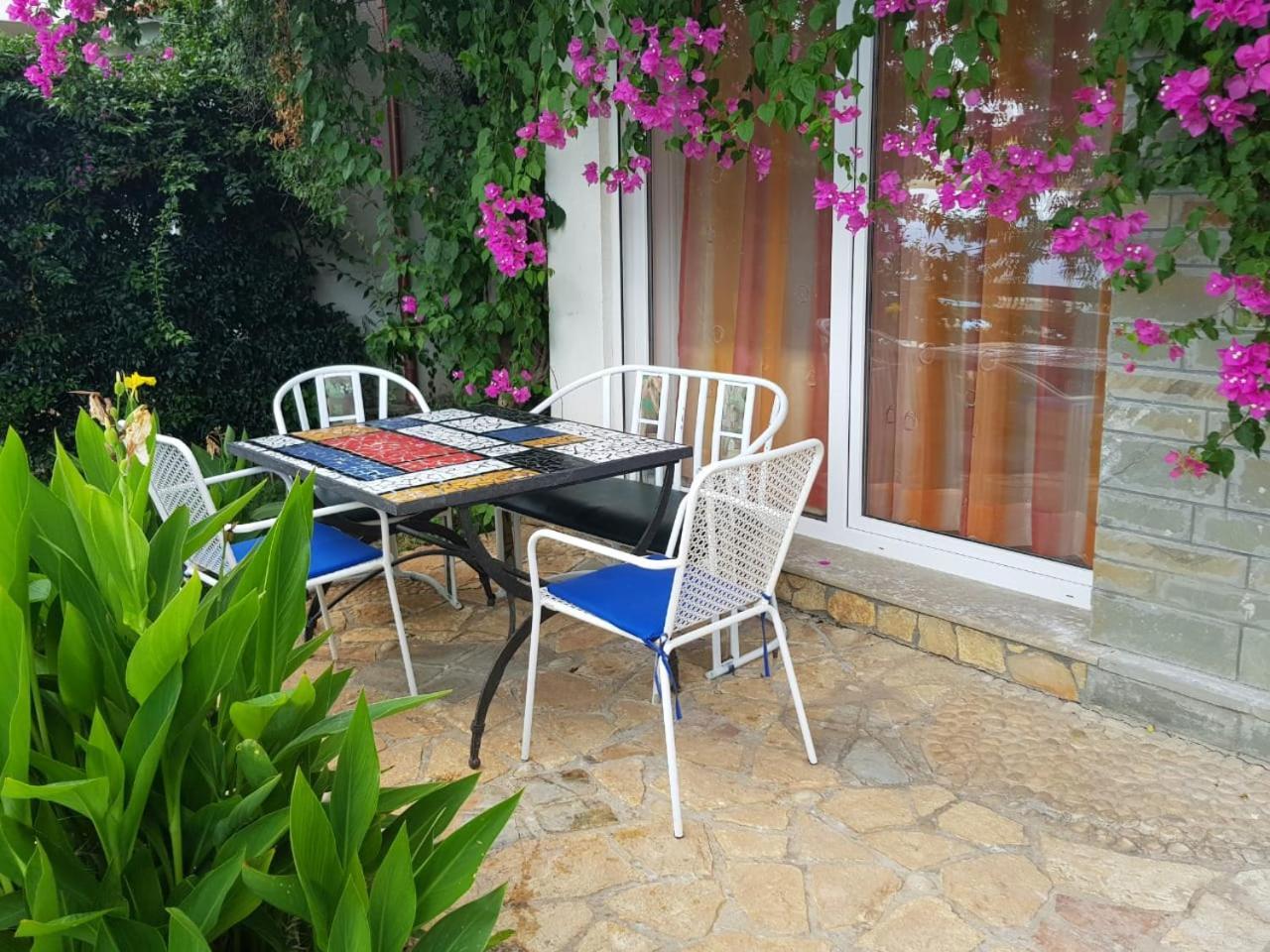 Olives Residence Dhërmi Exteriör bild