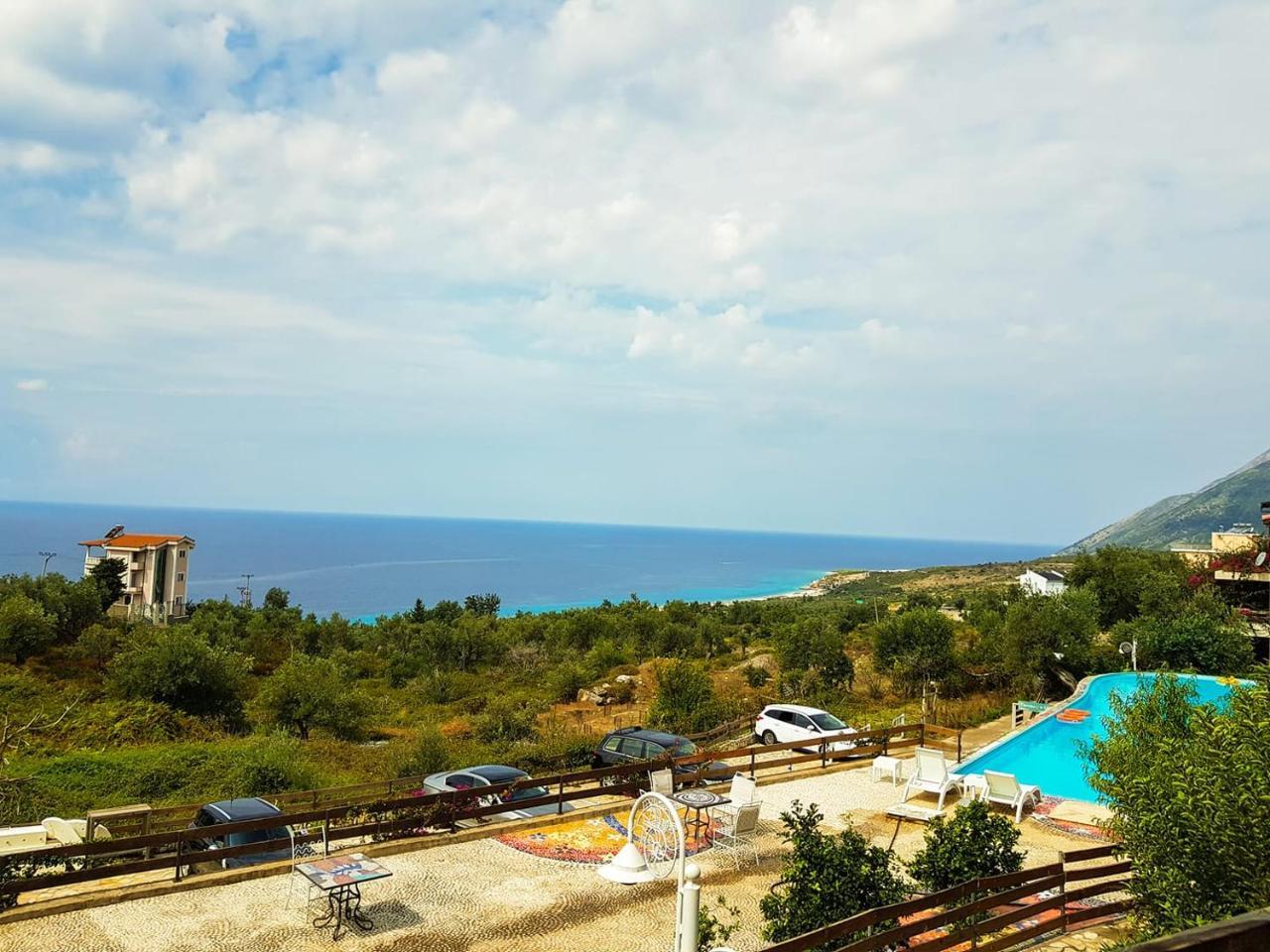 Olives Residence Dhërmi Exteriör bild